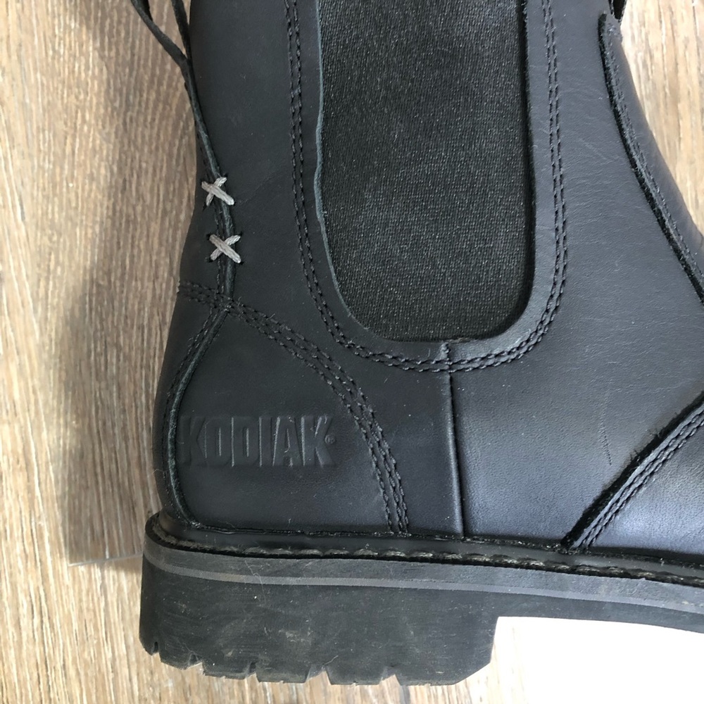 Kodiak Barlorne Waterproof Steel Toe Leather Chelsea Boots - Picture 8 of 16